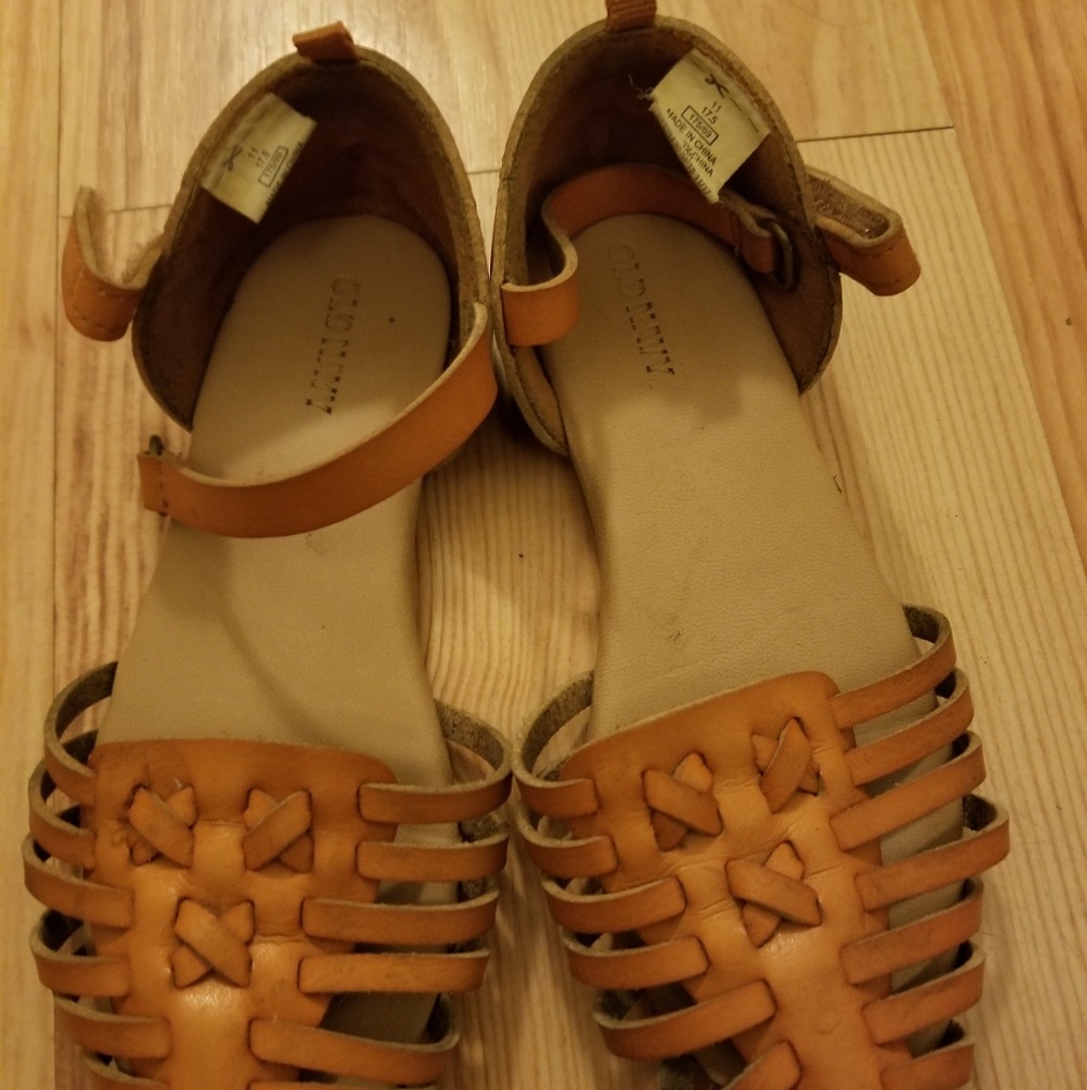 Old Navy sandals